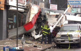 紐約法拉盛慘烈奪命車禍   3死16傷