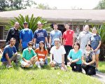 七旬老夫妇困淹水房 华人义工队救援