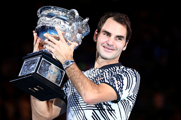 瑞士天王费德勒获得2017年澳网冠军。 (Cameron Spencer/Getty Images)