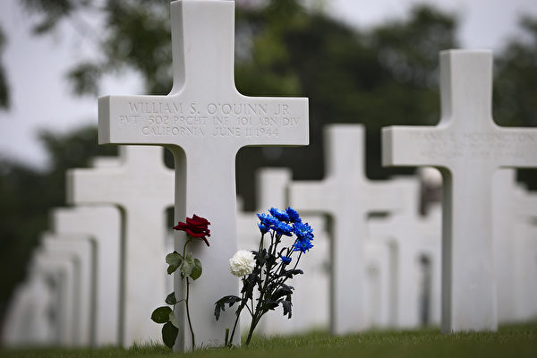 依据政府的纪录，埃斯库德罗被葬在马拉加的坟地。图为位于法国的一处坟地。（JOEL SAGET/AFP）