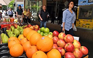 果蔬价格飞涨 新州农民指责超市盘剥消费者