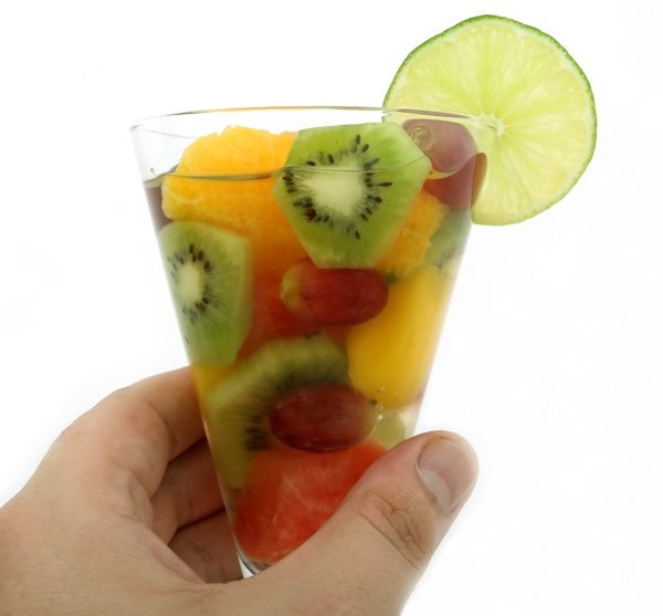 天然水果饮品，富含多种维生素。(pixabay)