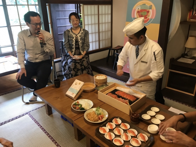 Amazon.co.jp: 9e03808古書和漢泉彙序/芳川維堅 篇/川村羽積 校