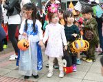 冬山幼儿园体验万圣节游戏
