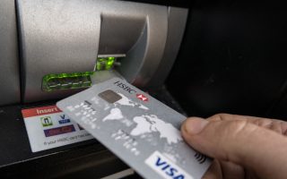 皇后區ATM機上裝盜卡器 三嫌落網