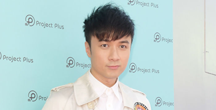 因当记者入镜王祖贤昔日片场照 古巨基成明星