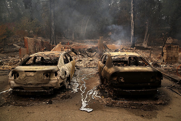 有超過119,000英畝的土地被燒毀，其中大部分是加州著名葡萄酒之鄉美麗如畫的景觀。(Justin Sullivan/Getty Images)