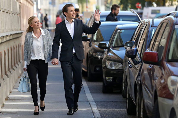 VIENNA, AUSTRIA - OCTOBER 15: Austrian Foreign Minister and leader of the conservative Austrian Peoples Party (OeVP) Sebastian Kurz and his girlfriend Susanne Thier arrive to cast his ballot in Austrian parliamentary elections on October 15, 2017 in Vienna, Austria. The OevP is in first place in polls going into the election. Its partner in the current coalition government, the Austrian Social Democrats (SPOe) of Chancellor Christian Kern, have indicated they will not seek to be in a coalition again with the OeVP in the next government. This opens the door for the right-wing Austria Freedom Party (FPOe), currently in second to third place in polls, to be a possible coalition member. (Photo by Sean Gallup/Getty Images)