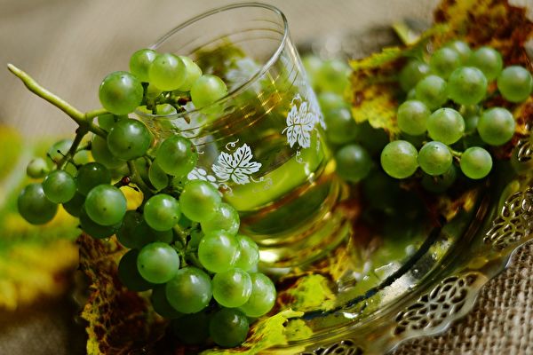 白葡萄酒。（pixabay）