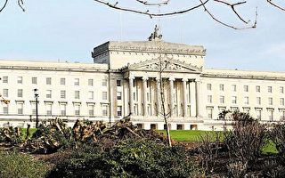 北爱尔兰组阁谈判期限再延 语言是问题