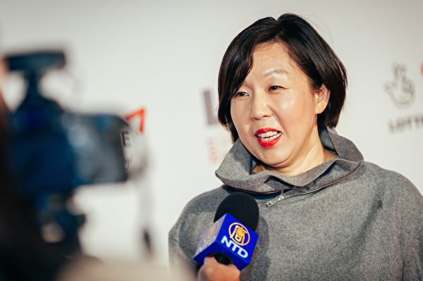 倫敦東亞電影節總監Hyejung Jeon接受新唐人採訪（新唐人電視台）