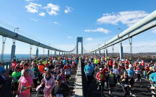 紐約馬拉松比賽 週日準時開跑
