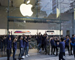 全球果粉抢购iPhone X 苹果市值或达万亿