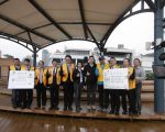 2千盏灯  点燃弱势学童希望