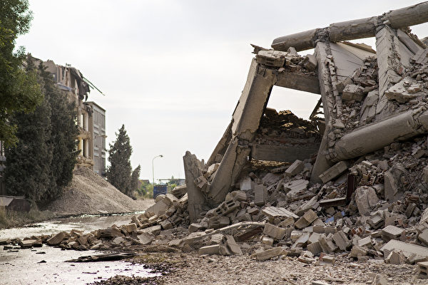 事先做好充足的准备，就能把地震伤害降到最低。(Shutterstock)