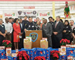 助貧困戶溫馨過節  警方Fiesta超市內食品募捐