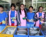 推动学校午餐食材采四章一Q 食安有保障