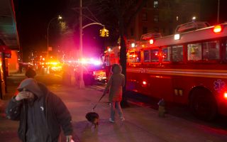 紐約25年傷亡最重火災 消防員強調救命關鍵