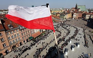 波兰议会通过决议 谴责共产主义