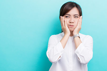 嘴破吃東西就痛？4治法比一比 哪個最有效