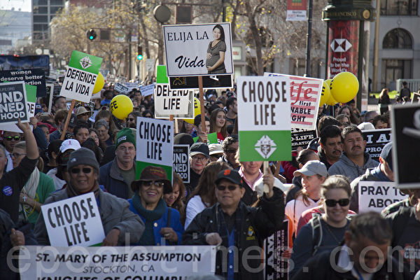 5萬民眾舊金山反墮胎大遊行