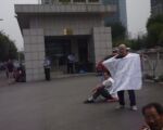 山东公民狱中遭犯人殴打 狱方不立案