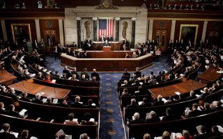 美国众院通过新疆人权法 促制裁中共高官