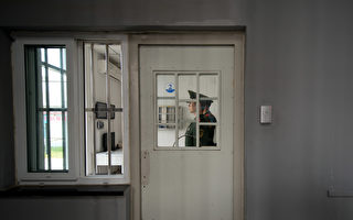 在銀川監獄，撈「油水」、「好處」的機會很多。圖為大陸一家監獄。(Ed Jones/AFP/Getty Images)