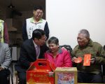 關懷弱勢邊緣戶家庭與獨居老人年菜發送