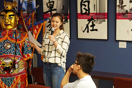 台湾偏乡教英语 海外华裔青年志工赞值得 海外华裔青年英语服务营 大纪元