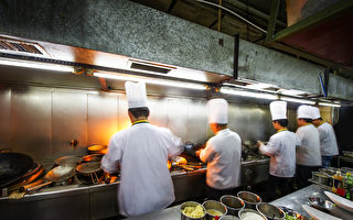 安省最低工资上涨 餐饮价格飙升 以后还要涨？