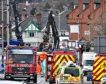 英国一建筑爆炸起火后坍塌 酿五死五伤