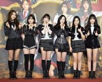 GFRIEND提燈籠慶元宵 韓方中斷記者會