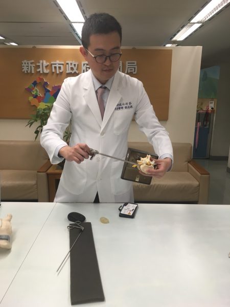 新北市立联合医院神经外科医师陈冠毓。