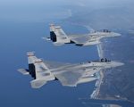 美軍強悍F15戰機 曾爬升萬多米打下衛星