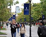 大量中国留学生入学  多伦多大学国际生超20%