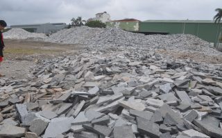花蓮地震萬噸石材受損 台開籲營建業盡用碎片