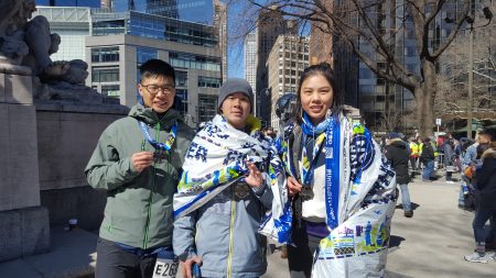 图依次为组团参赛的华裔移民运动爱好者Jeff Zhao、Lance Zhang和吴梦娜。