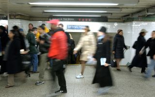 纽约客早出晚归 MTA被指安排错位