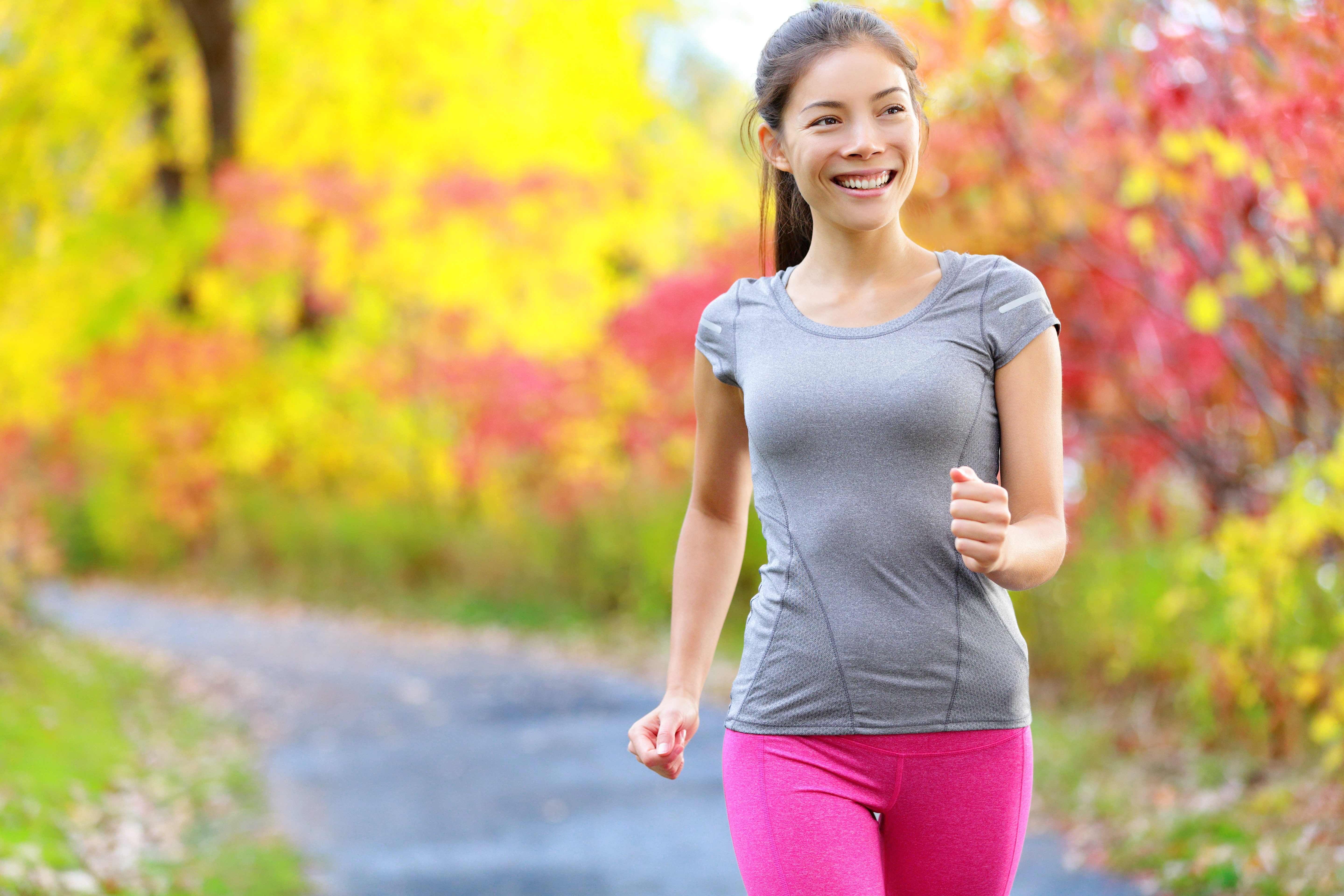 女性走路還可以預防大腸癌。(Shutterstock)
