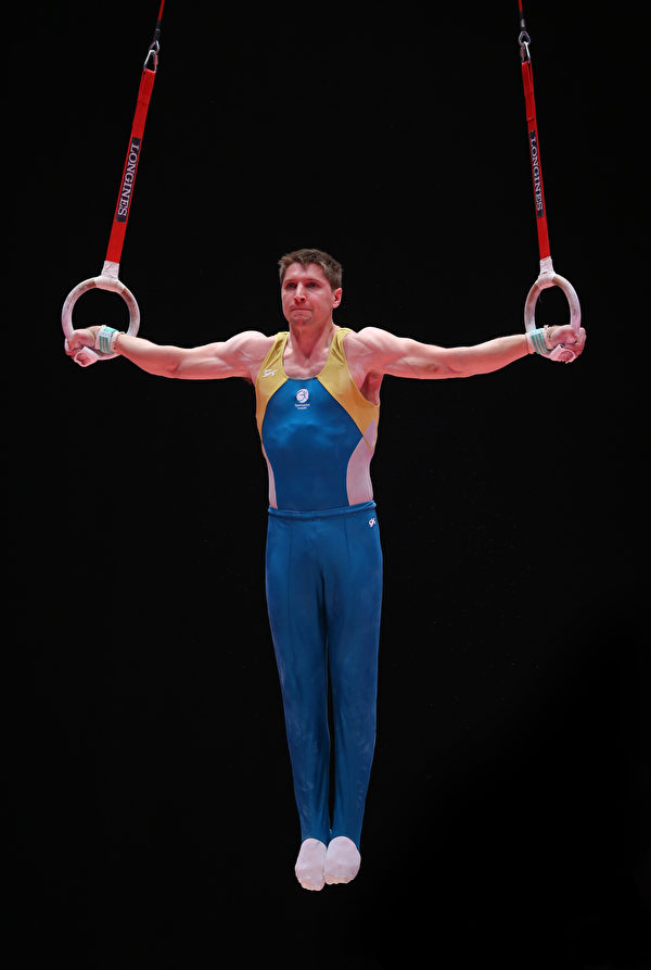 2015年世界藝術體操錦標賽，盧克在比賽中。(Photo by Ian MacNicol/Getty images)
