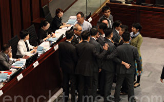 香港一地兩檢委員會兩度暫停會議