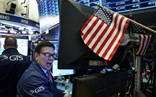 贸易战疑虑减 美股大逆转 道指回涨超700点