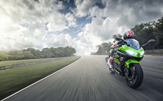 2018 Kawasaki Ninja 400 猶如一道綠色閃電 ！