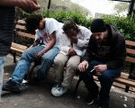 公共场合抽大麻免被捕？ 华人反对