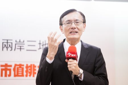資策會資深產業顧問兼資深總監陳子昂表示，川普政府打擊紅色供應鏈，對台灣自有品牌商而言是機會。