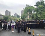 重庆14岁少年校内被同学刺死 家属讨真相难