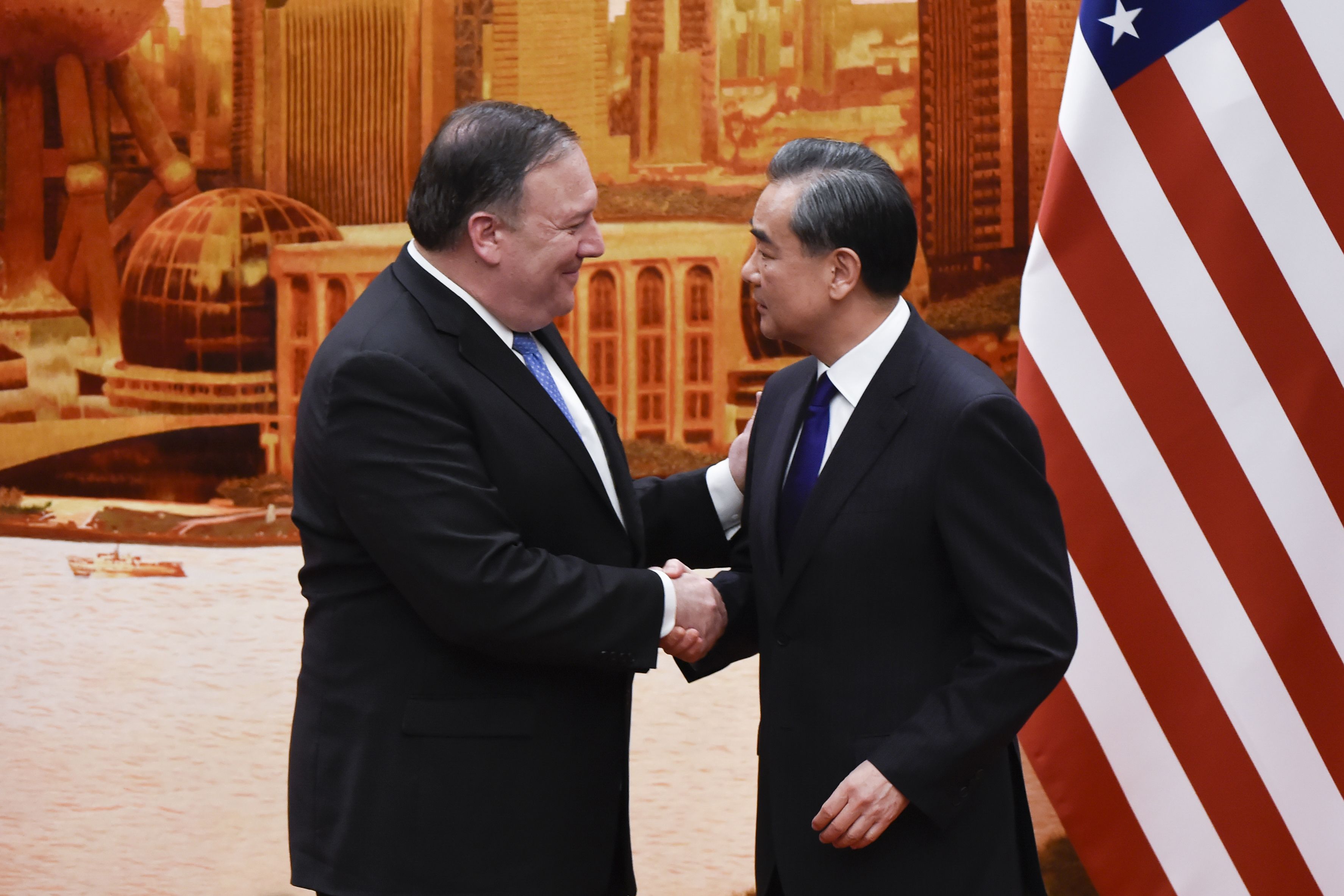 美国国务卿蓬佩奥6月14日访华,中共外交部长王毅说,希望美国继续通过与中国合作,达成其在朝鲜问题上的目标。(WANG ZHAO/AFP/Getty Images)