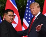 韩朝会谈 金正恩声称美朝对话或有更多进展