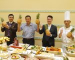 高雄餐廳業者採購一萬斤鳳梨 推鳳梨大餐挺農民